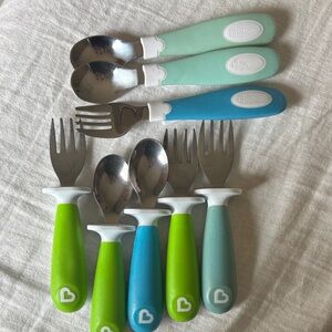 Munchkin Kids Flatware Set in Blue, Green, Mint